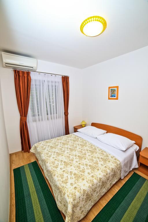 Apartments Bozikovic Podstrana Chambre photo